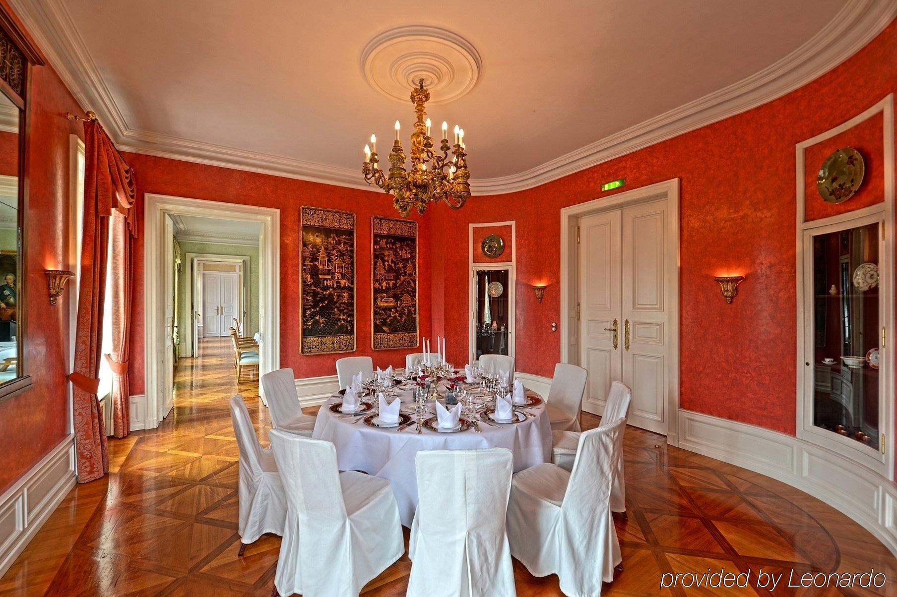 Hotel Schloss Reinhartshausen Eltville am Rhein Exterior foto